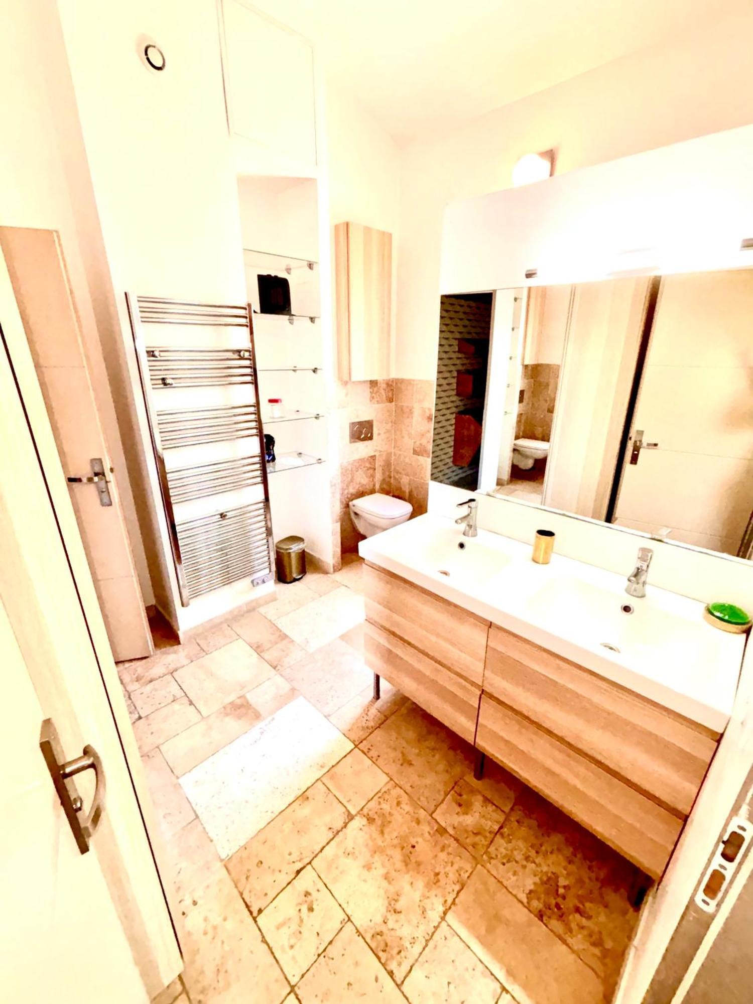 טולון Maison Avec Piscine Et Jacuzzi Proche Des Plages מראה חיצוני תמונה